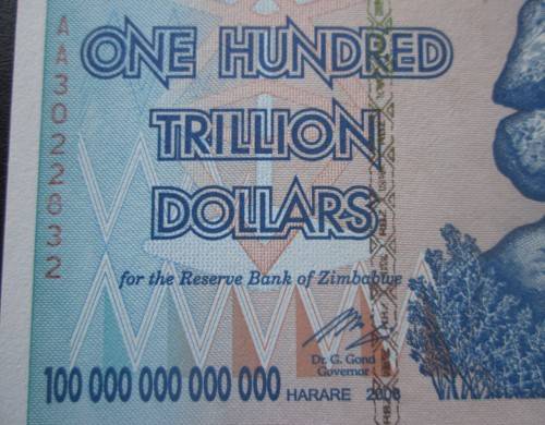 ONE HUNDRED TRILLION DOLLARS ZIMBABWE BANKNOTE *EF/UNC* SERIAL Nr AA3022832- RAK583
