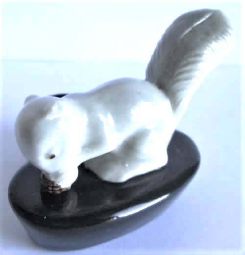 Squirrel Wade Zoo lights Candleholders