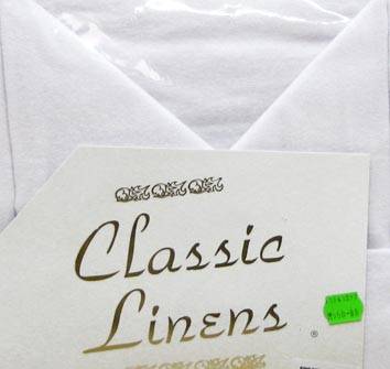 WINTER SHEETS. 4 PIECE SET. WHITE. QUEEN SIZE. SEE DETAILS