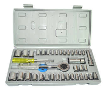 40 PIECE SOCKET SET