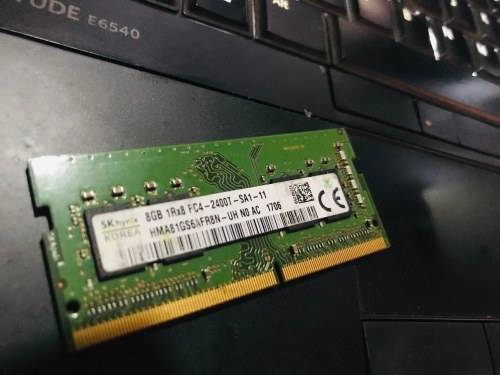 Sk hynix 8GB PC4-2400T Laptop Memory