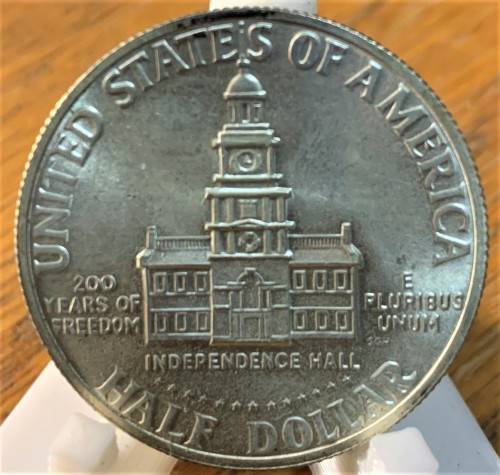 USA KENNEDY HALF DOLLAR (BICENTENNIAL) 1776-1976 - COPPER-NICKEL PLATED COPPER 11,34 g