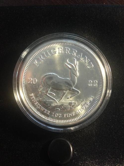 #  PROMO  #    2022   1oz  999.9%  PURE  SOLID SILVER   KRUGERRAND