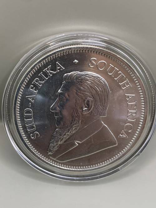 2021   1oz  999.9%  PURE  SOLID SILVER UNC.   KRUGERRAND   CAPSULED