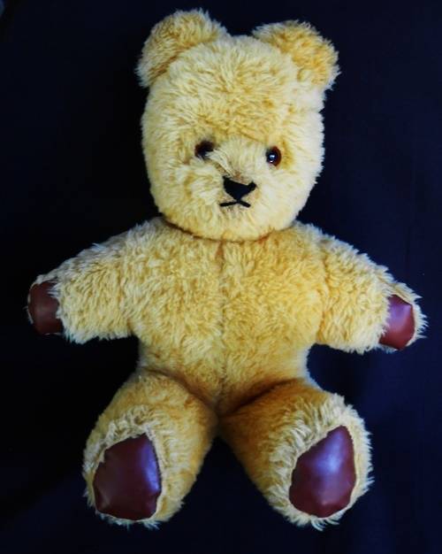 collectable vintage Ark teddy bear Made in South africa.