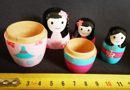 nesting dolls set of three dolls
