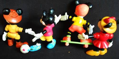 collectible disney figures mickey mouse and minnie mouse