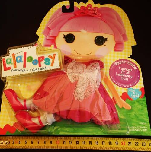 Lalaloopsy Party Dress Fashions fit all Lalaloopsy dolls.