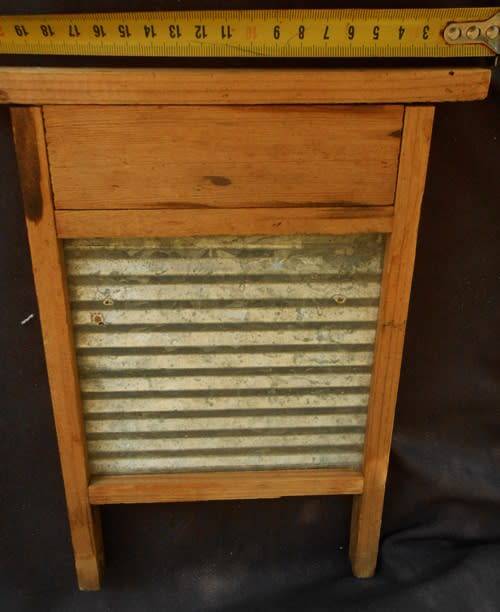 Collectable vintage old fashioned wasboard for a child wood and zink