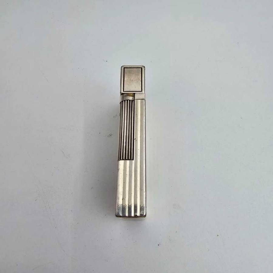 Very Rare ST Dupont Lighter. Working!