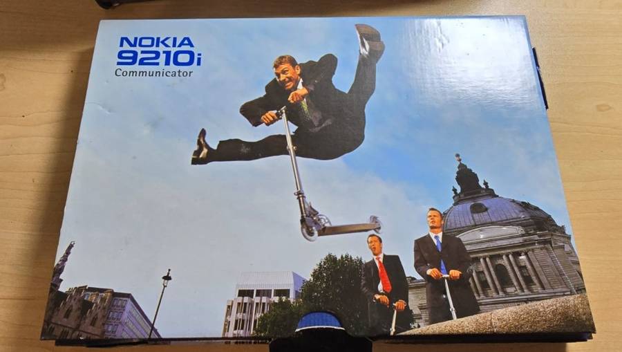Nokia 9210i Communicator Cell phone 2003 vintage state of the art full keypad still in box-READ!!