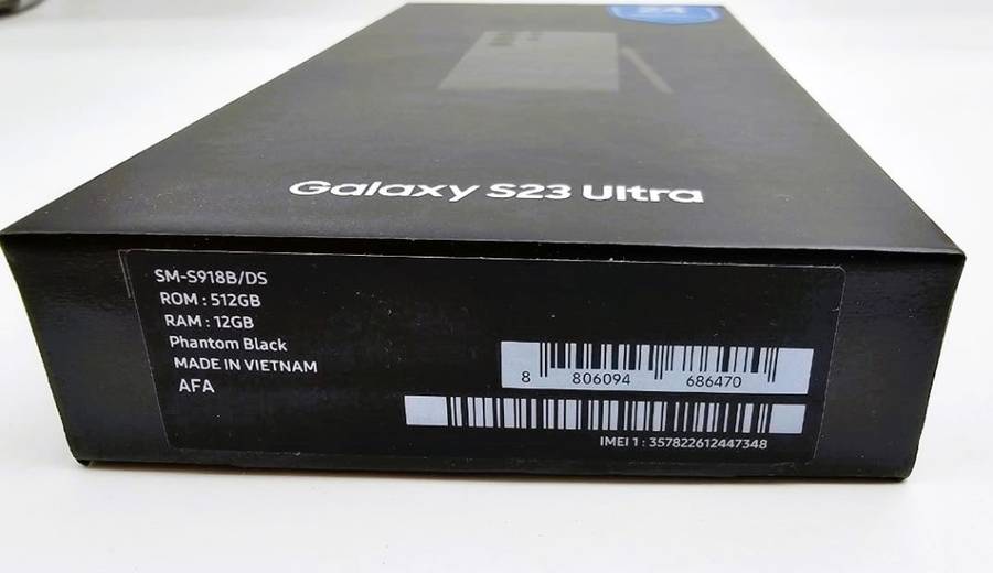 Samsung S23 Ultra. With Original Box.