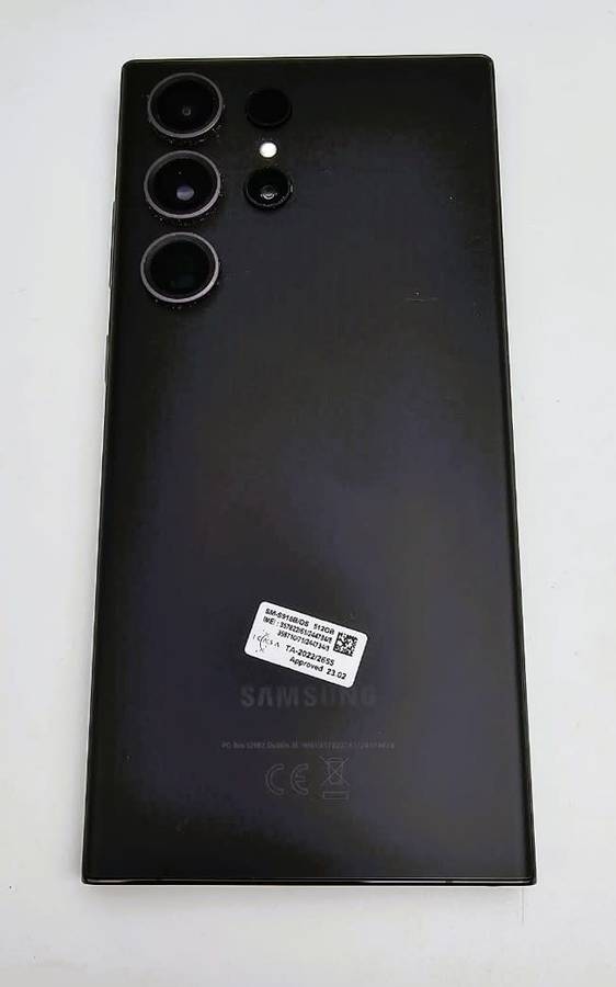 Samsung S23 Ultra. With Original Box.