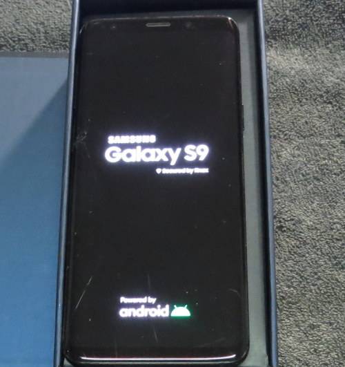 Samsung S9 64GB Midnight Black Cracked Screen