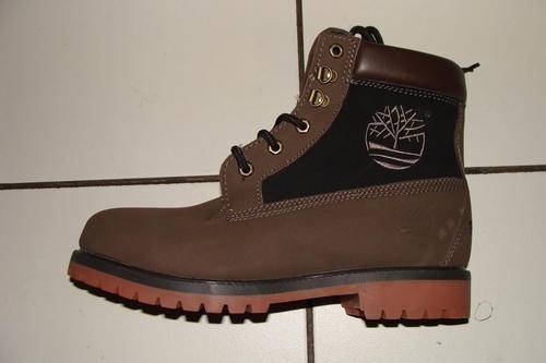 Timberland Boots brand new never used at all Size 9