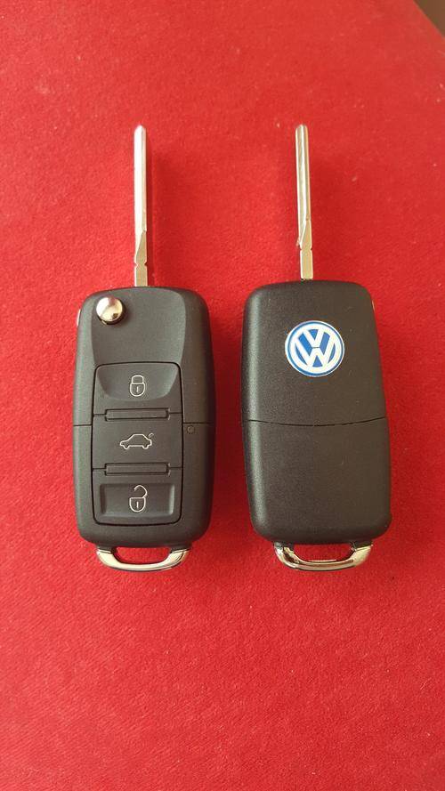 VW Golf 5 Flip 3 Button Remote Key, Golf 5/Golf V, 433Mhz ID48 Chip, Brand New R450