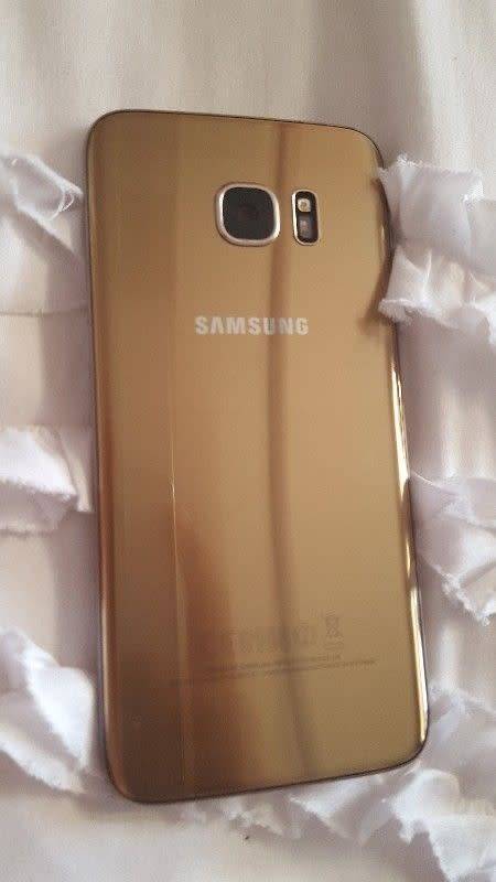 Samsung galaxy s7 edge in good condition
