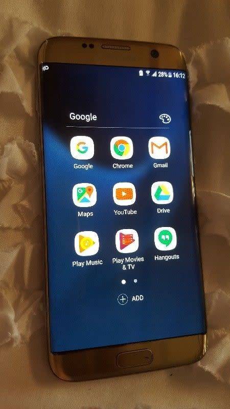 Samsung galaxy s7 edge in good condition