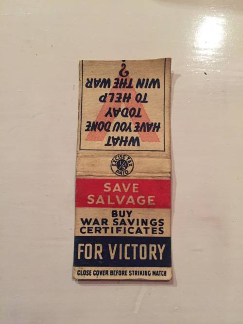 Matches Matchbox Match Book Military WW2 era Canadian V FOR VICTORY - 1940s