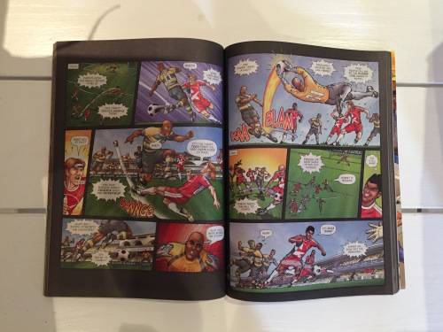 Supa Strikas annual 2006 + free DVD of the show