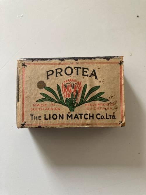 The Lion Match Co Ltd PROTEA MATCHES MATCHBOX - 1940s