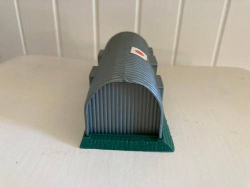 WW2 Japanese hanger building for mini toy soldiers vintage 1970s BRITAINS UK
