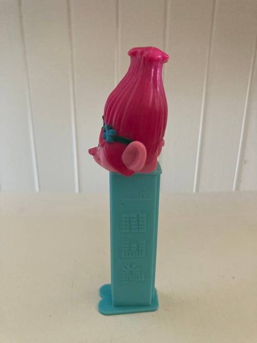 PEZ TROLLs movie Troll