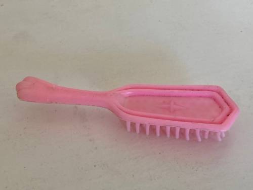 Vintage SNUGGLEBUMMS Pink Brush accessory part for a 1984 Playskool