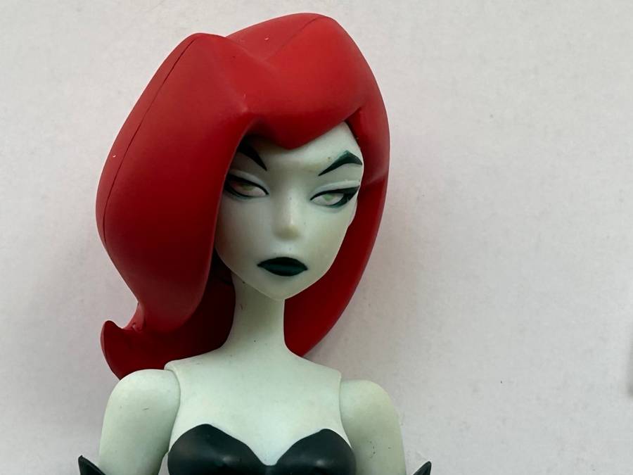 POISON IVY loose BATMAN ADVENTURES animated series Hasbro toys DC Collectibles 6 inch figure series