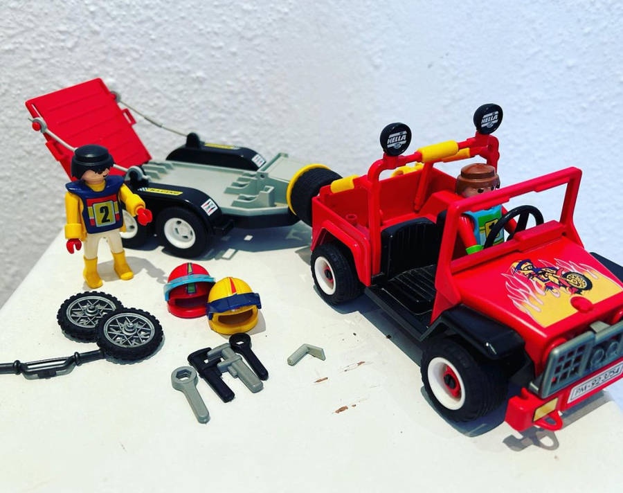 Vintage PLAYMOBIL 3754 THE DIRT BIKES and RED JEEP set released 1988