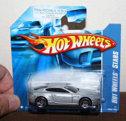 Hotwheels Hot wheels Stars James Bond 007 style Aston Martin Vantage - mint on card
