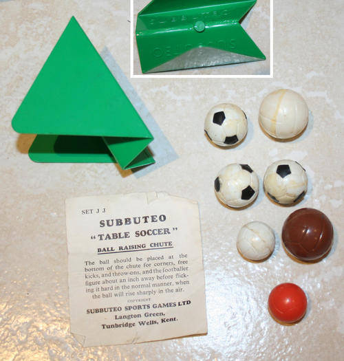 Vintage Subbuteo TABLE SOCCER FOOTBALL Game - EXTRA BALLS & BALL CHUTE - 51 years old