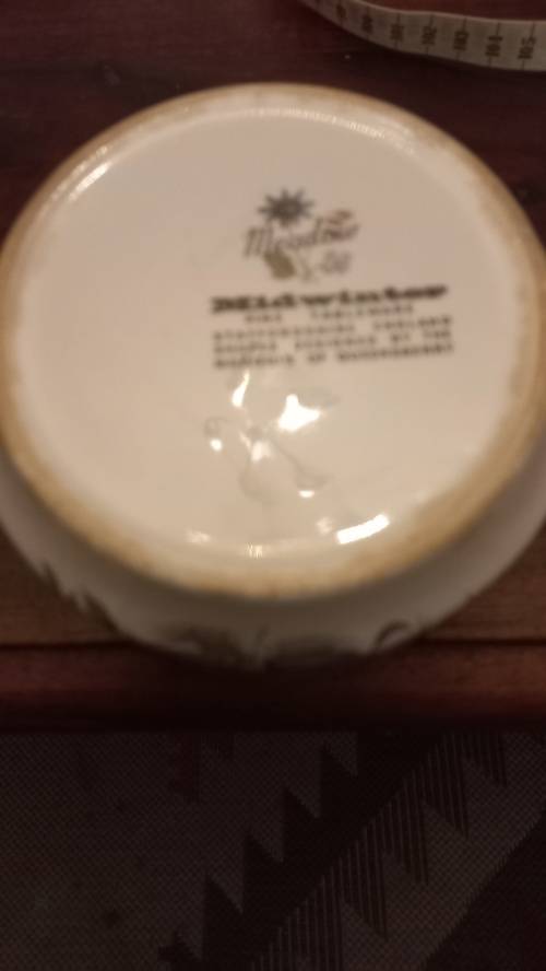 Midwinter meadow sauce boat vintage