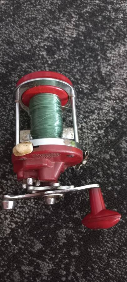 Intrepid Sea Streak Carbon Fibre Fishing Reel