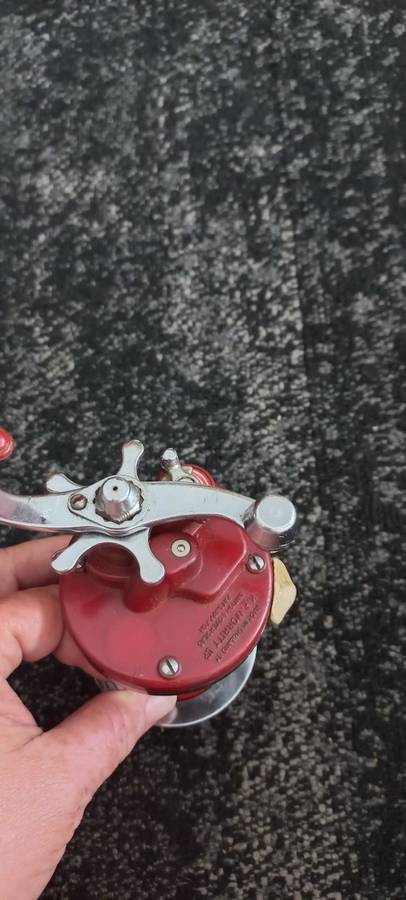 Intrepid Sea Streak Carbon Fibre Fishing Reel