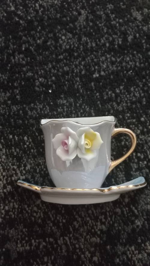 Vintage half a wall cup