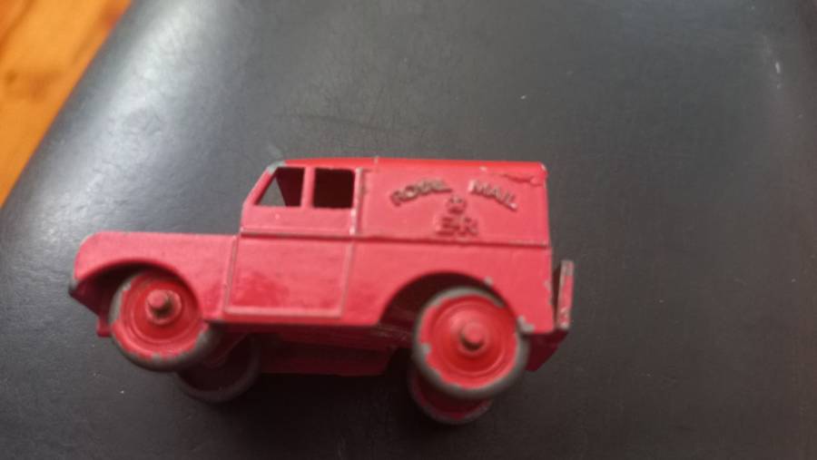 Benbros Mighty Midgets No.36 Royal Mail Land Rover