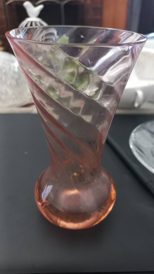 Vintage rose glass vase