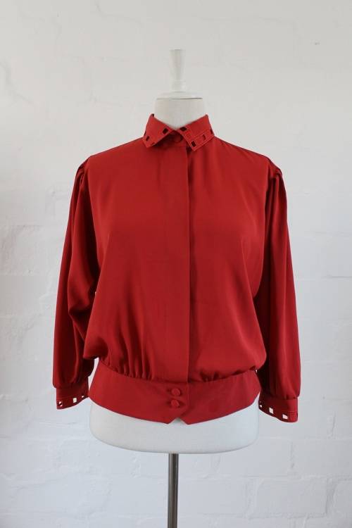 VINTAGE RED CUT-OUT DETAIL BLOUSE SHIRT TOP - SIZE 12