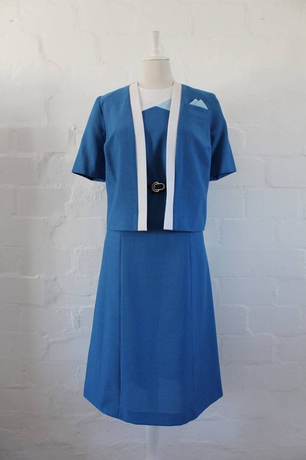 VINTAGE TWO PIECE BLUE WHITE DRESS JACKET SUIT - SIZE 14
