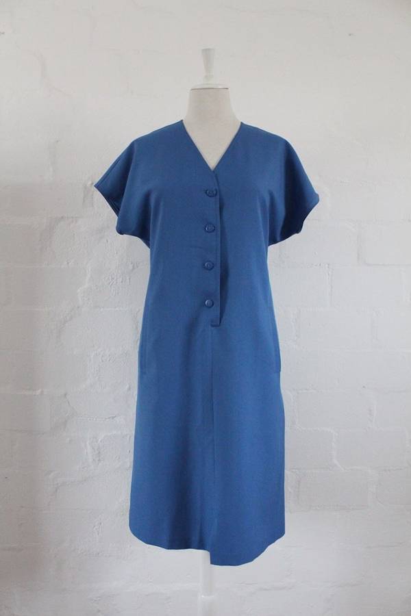 VINTAGE BLUE SHORT SLEEVE SHIFT DAY DRESS - SIZE 14