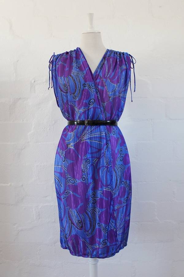 VINTAGE WRAP BLUE PURPLE FLORAL BELTED DAY DRESS - SIZE 12