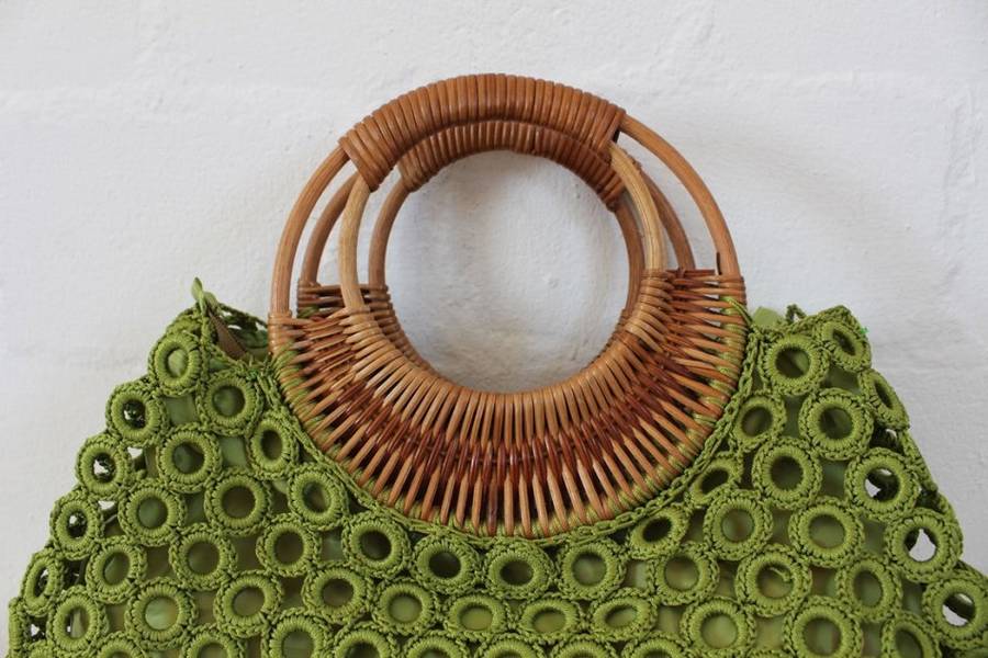 VINTAGE STYLE GREEN CROCHET BAMBOO HANDLES HANDBAG BAG