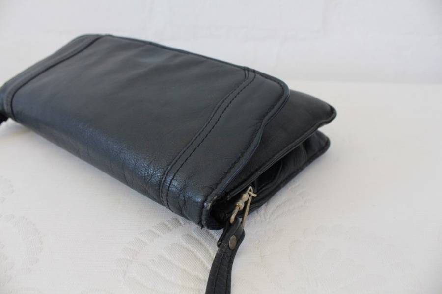 VINTAGE GENUINE LEATHER NAVY BLUE SHOULDER MESSENGER BAG HANDBAG