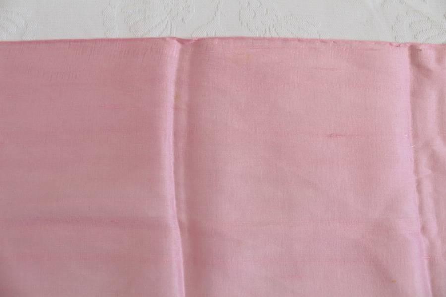 100% SILK VINTAGE PINK TEXTURED SCARF