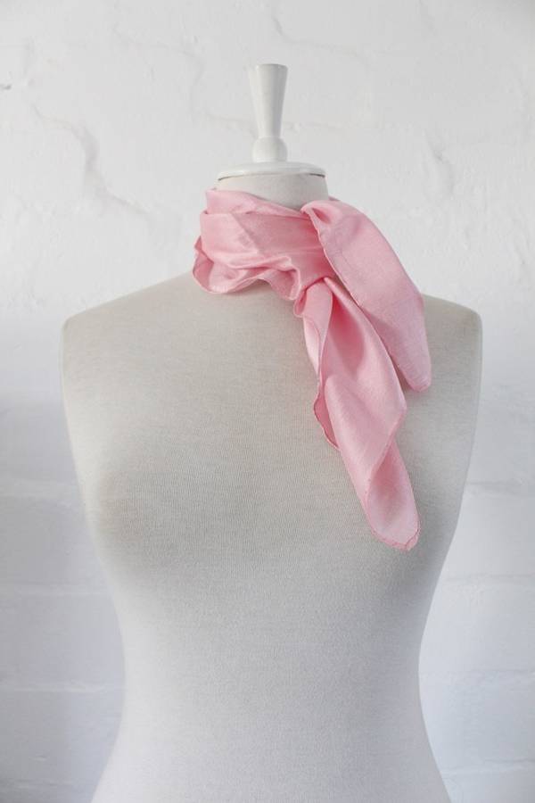 100% SILK VINTAGE PINK TEXTURED SCARF
