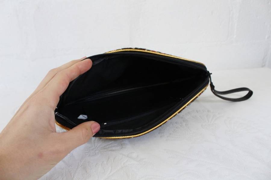 VINTAGE FLORAL TAPESTRY FABRIC BLACK CLUTCH BAG PURSE
