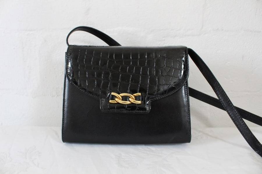 VINTAGE GENUINE LEATHER VAN DAL CROC EMBOSSED SMALL SLING BAG HANDBAG