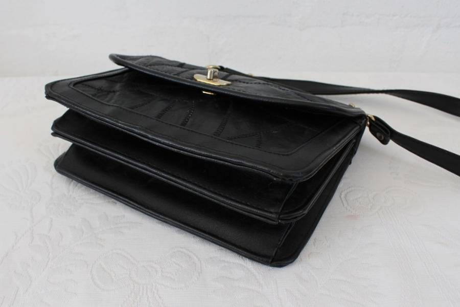 VINTAGE BLACK PATCH GENUINE LEATHER SATCHEL BAG HANDBAG