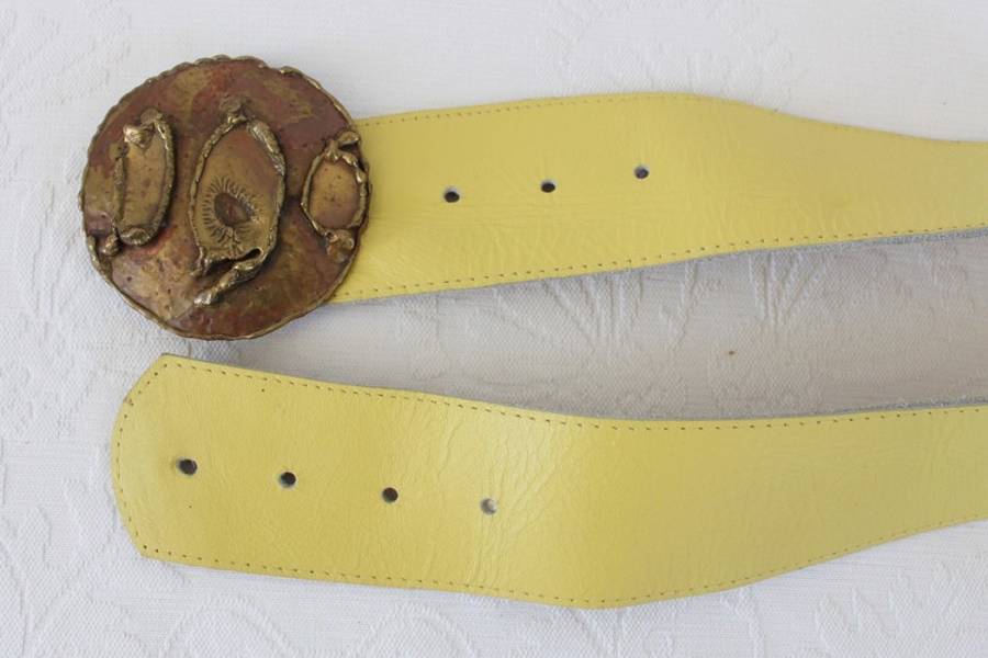 VINTAGE YELLOW GENUINE LEATHER BRASS BUCKLE BELT